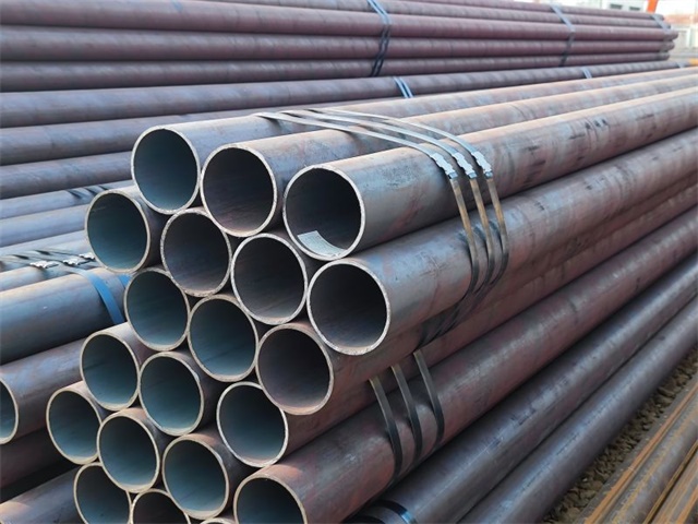 威远15CrMoG热轧无缝钢管
