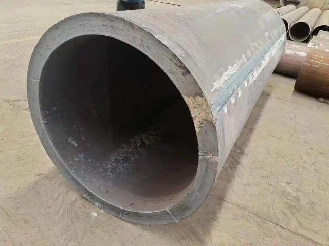 威远30CrMo大口径无缝钢管